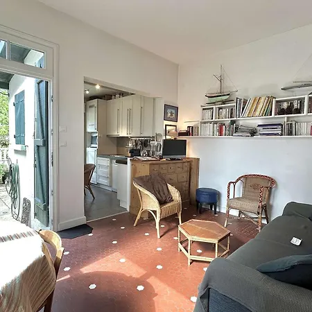 Maison Bauloise 2 Pieces Avec Jardin - Animaux Acceptes - Centre - Fr-1-245-216 Casa de Férias *